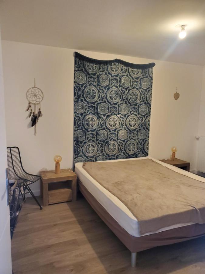 Joli Appartement Proche Du Centre-Reseau Orange Pour Capter Saint-Fargeau-Ponthierry Esterno foto